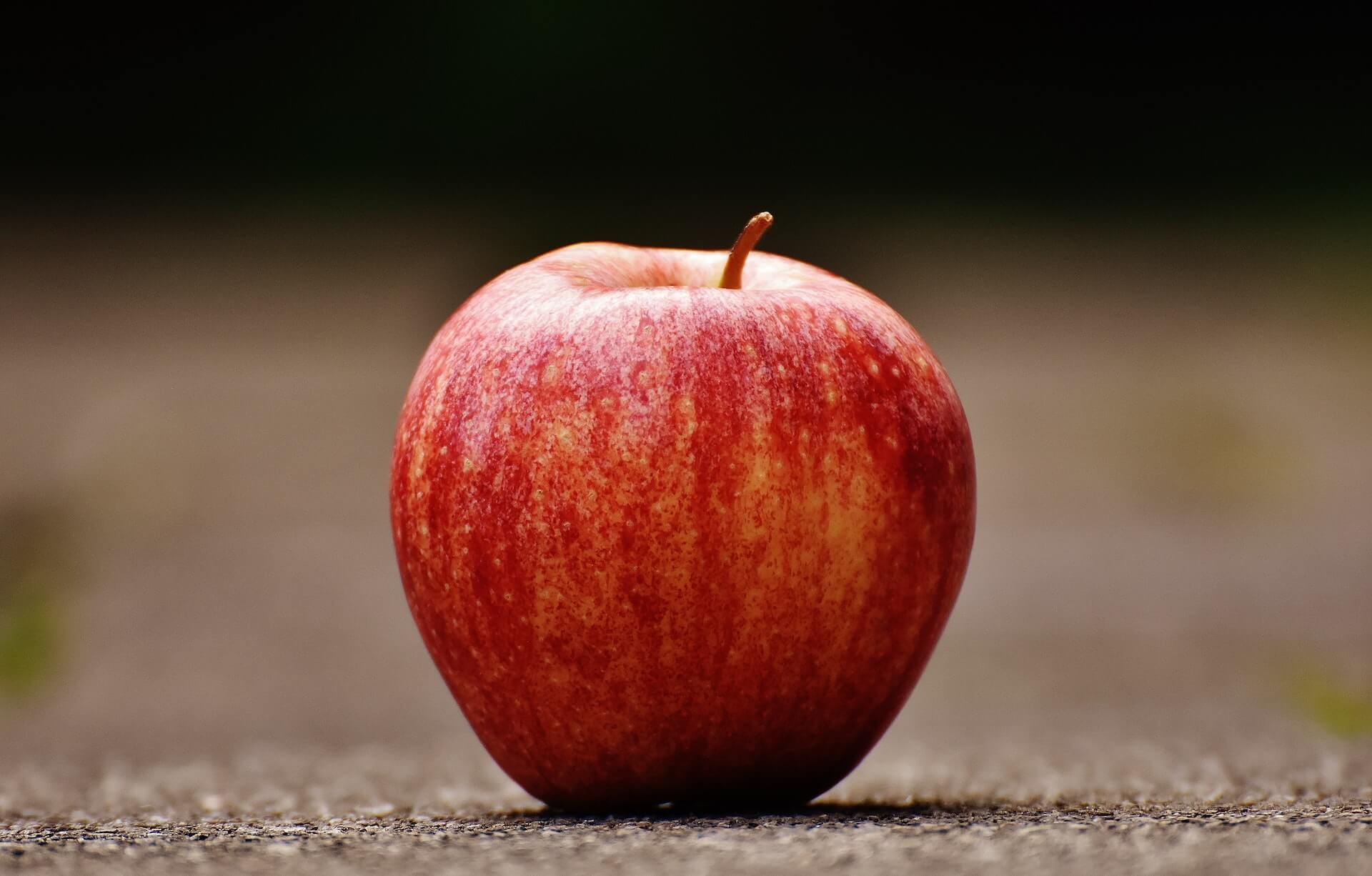 Meet our knights - Apple